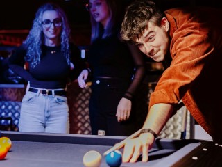 Roxy Ball Room Deansgate | Roxy Golf, Shuffleboard & Pool thumbnail