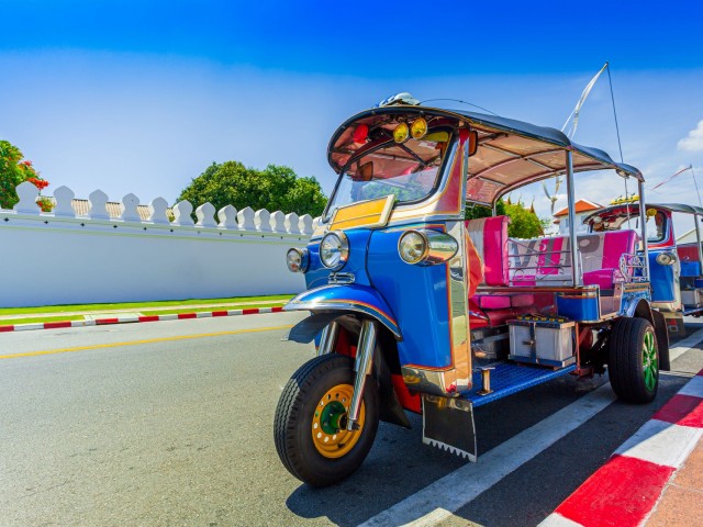 Tuk Tuk Karaoke image